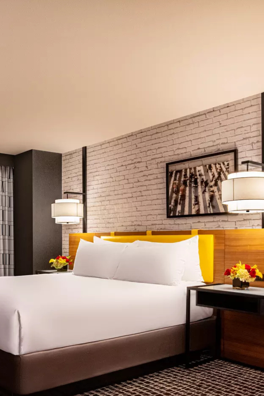 commercial-wallpaper-installation-utah-mancini-wallcovering-contractors24